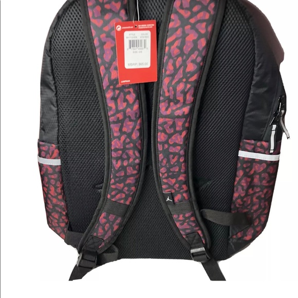 Nike Air Jordan Backpack All World Gym bag Laptop - Picture 2 of 6